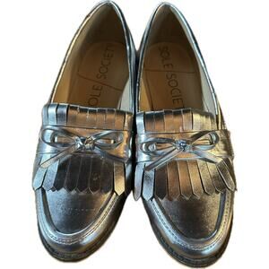 Sole Society Women's Silver Fringed Loafers Size 8‎ Casual Shoes
